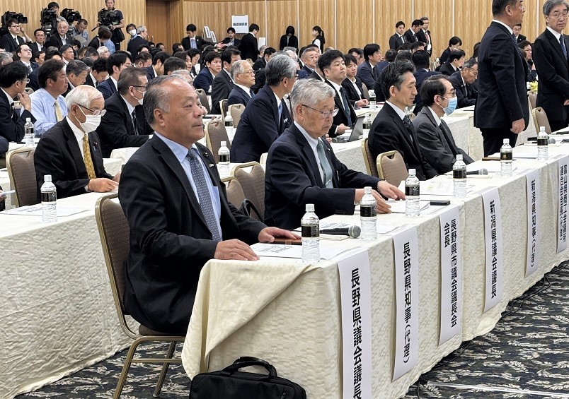 北陸新幹線同盟会総会等1