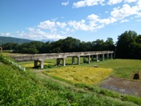 写真：八乙女の水路橋