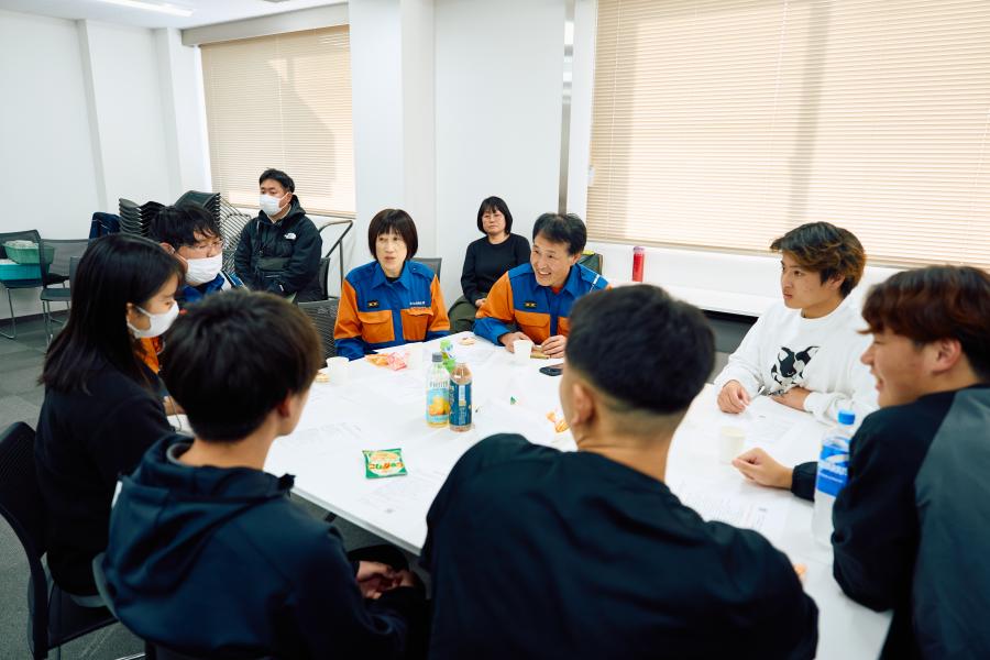 座談会